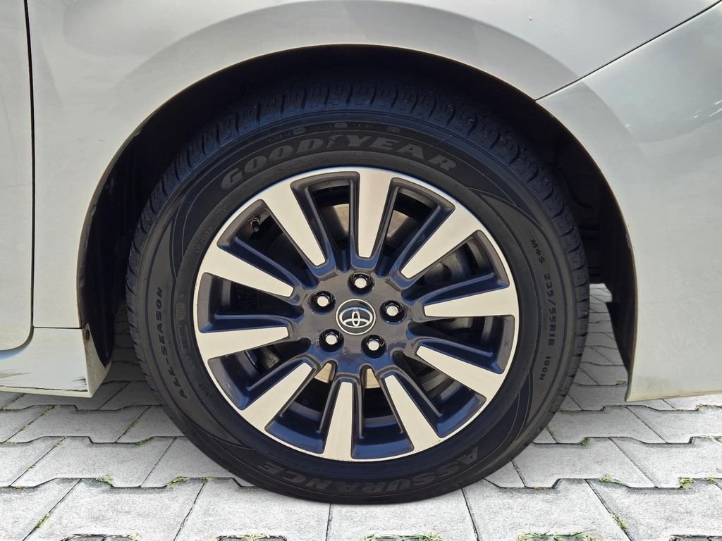 Used 2019 White Toyota Limited image 3