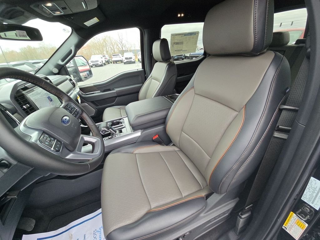Used 2025 Blue Ford Lariat image 11
