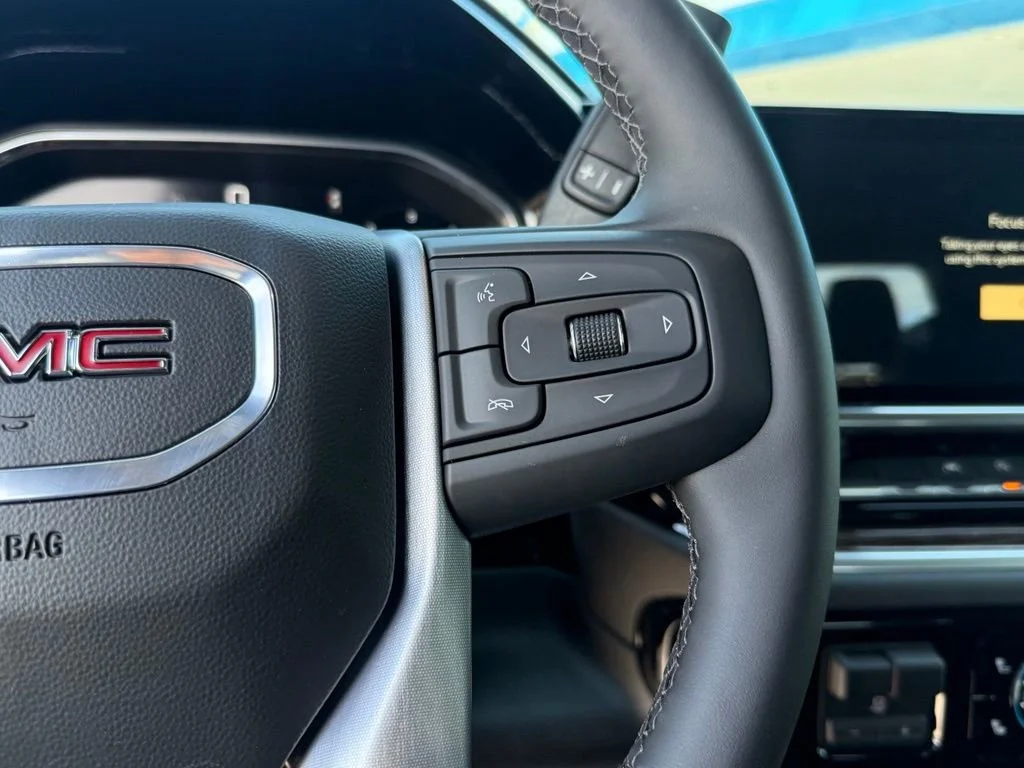 New 2026 Sterling Metallic GMC Elevation image 22