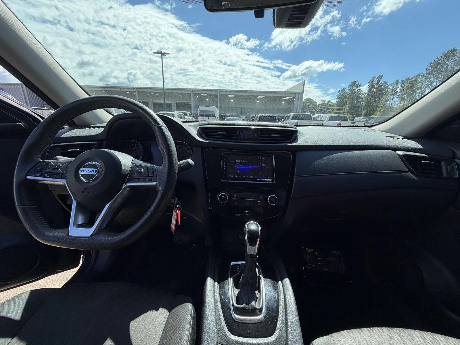 Used 2019 Caspian Blue Metallic Nissan S image 7