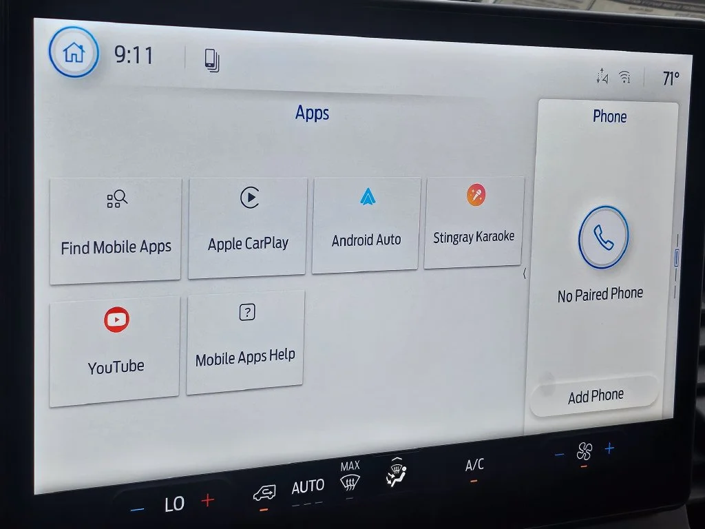 New 2027 Oxford White Ford Cargo Van image 27