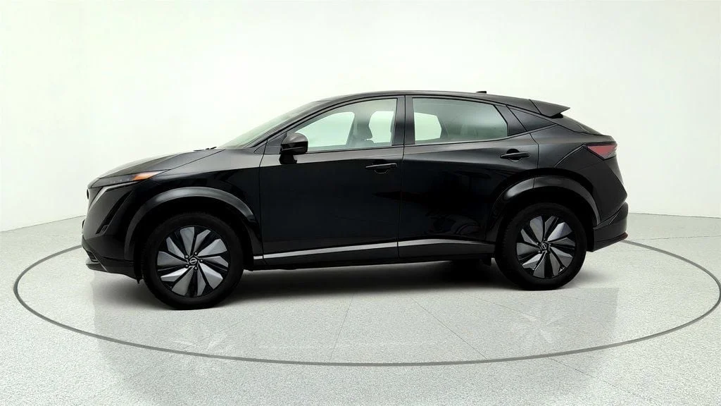 Used 2024 Black Diamond Pearl Nissan ENGAGE e-4ORCE AWD image 8