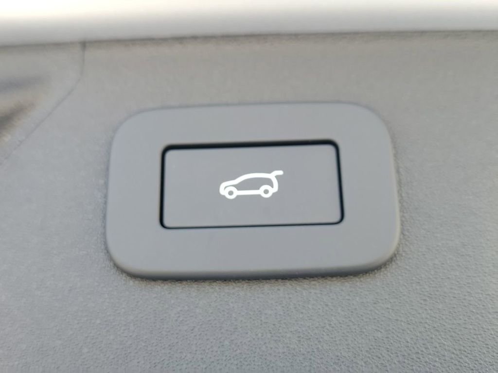 2025 Land Rover Discovery Sport S - Photo 12