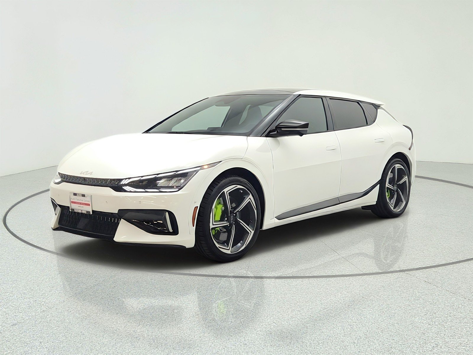 Used 2023 Snow White Pearl Kia GT image 1