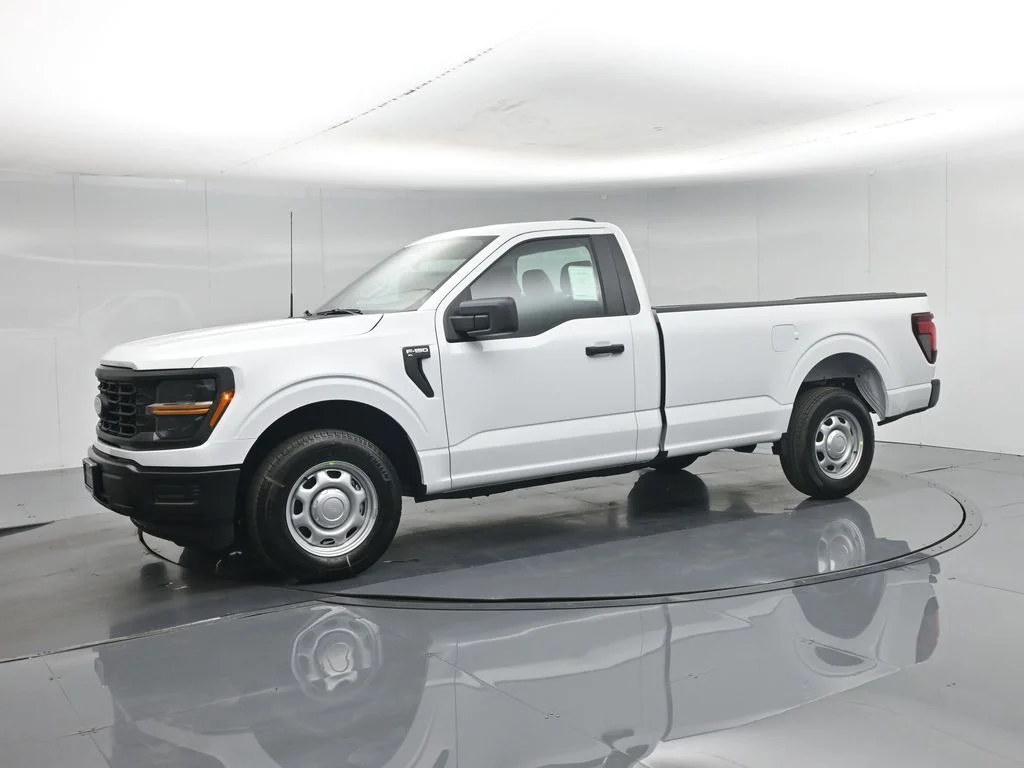 New 2026 Oxford White Ford XL image 21
