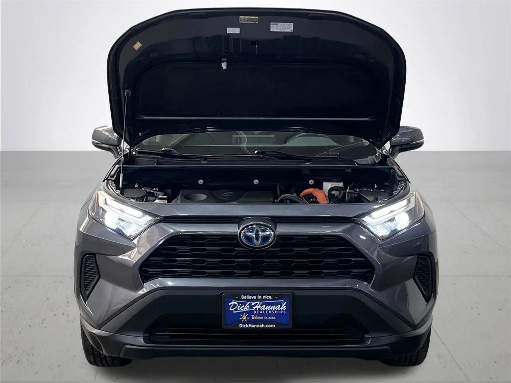 Used 2024 Gray Toyota LE image 5