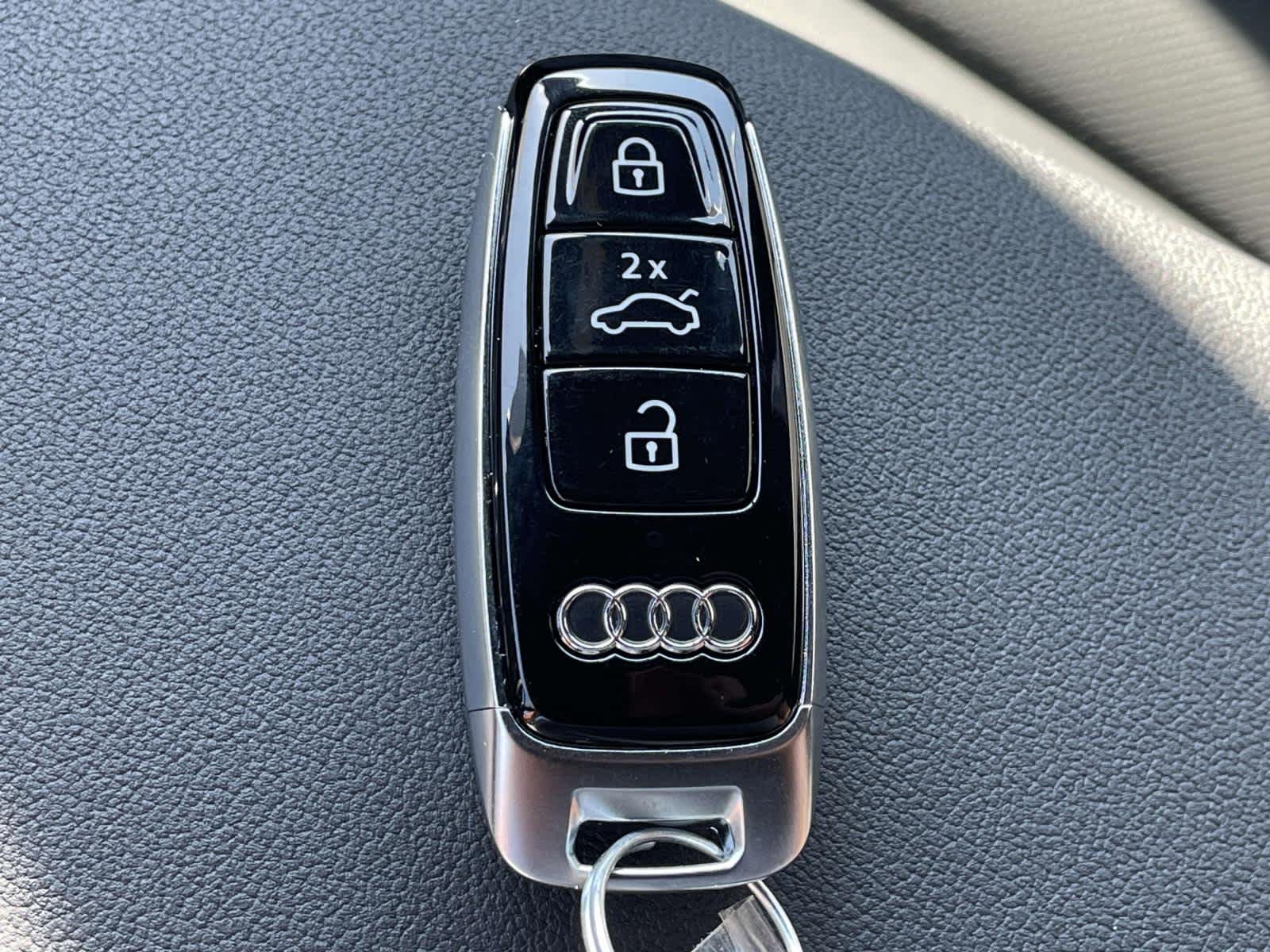 New 2026 6Y6Y/ Audi Premium Plus image 4