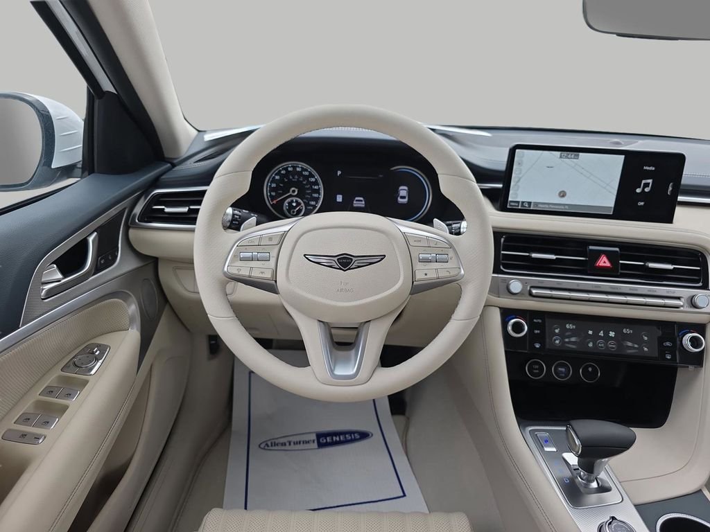 New 2026 White Genesis 2.5T PRESTIGE image 12