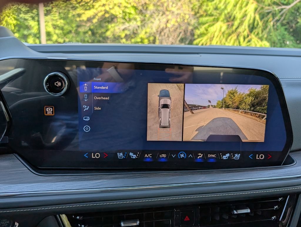 2026 Chevrolet Tahoe Premier - Photo 23