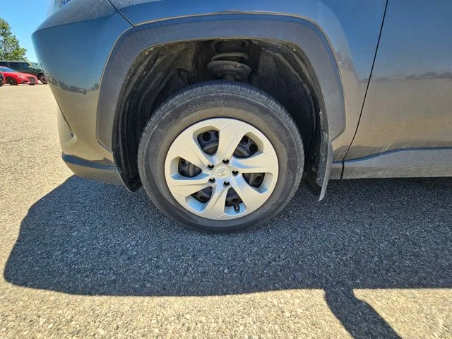 Used 2019 Magnetic Gray Metallic Toyota LE image 17