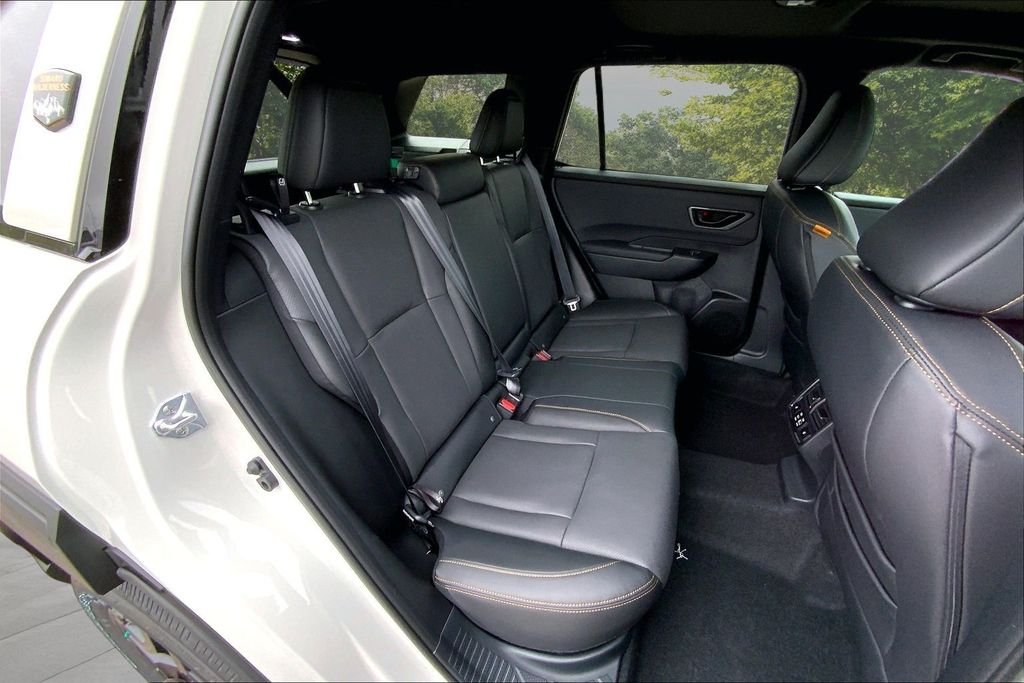New 2026 CRYSTAL WHITE PEARL Subaru Wilderness image 9