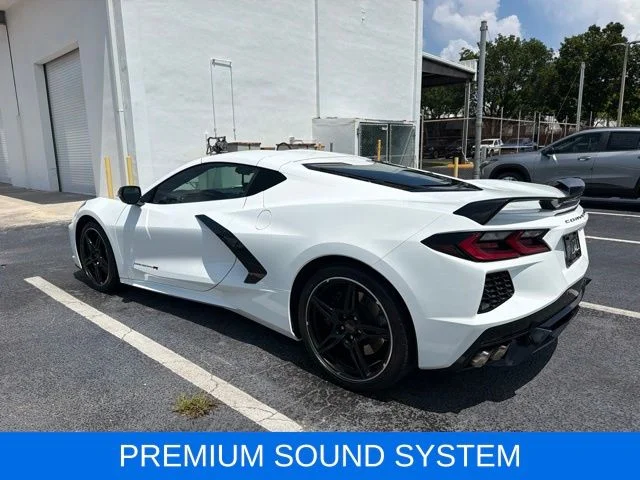 Used 2023 White Chevrolet Stingray image 5