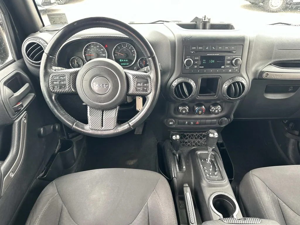 Used 2016 Black Jeep Unlimited Sport image 17