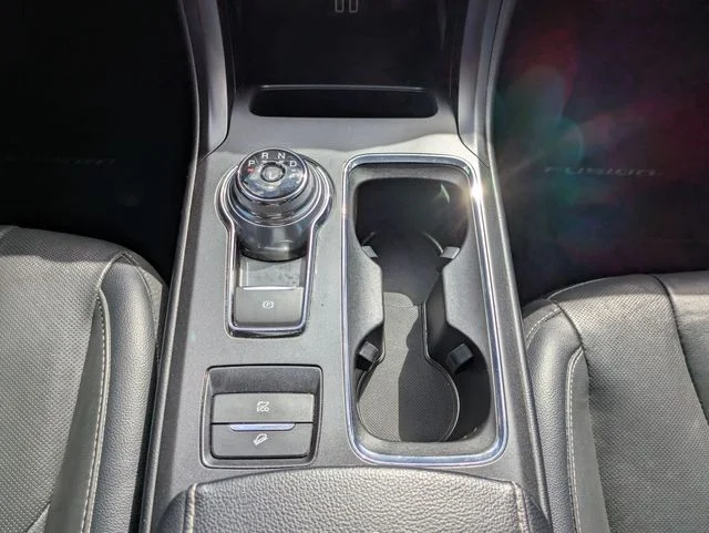 Certified Used 2020 Agate Black Metallic Ford Titanium image 18