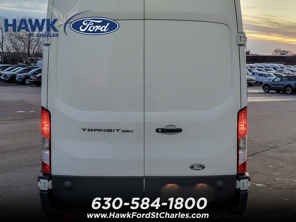 New 2026 Oxford White Ford Cargo Van image 5