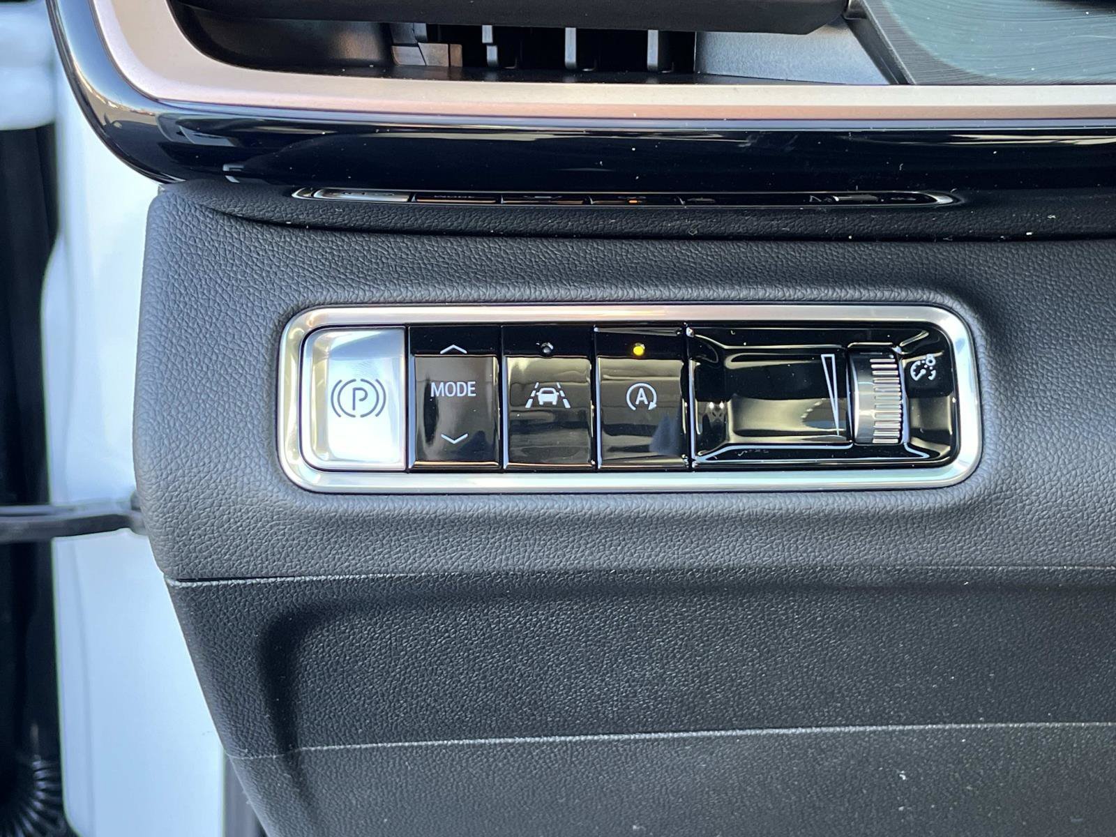 2026 Buick Envision Sport Touring - Photo 25
