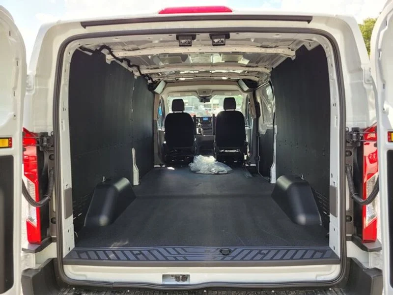 2025 Ford Transit Van Base - Photo 13