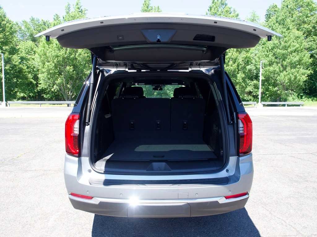 2026 GMC Yukon XL Elevation - Photo 23