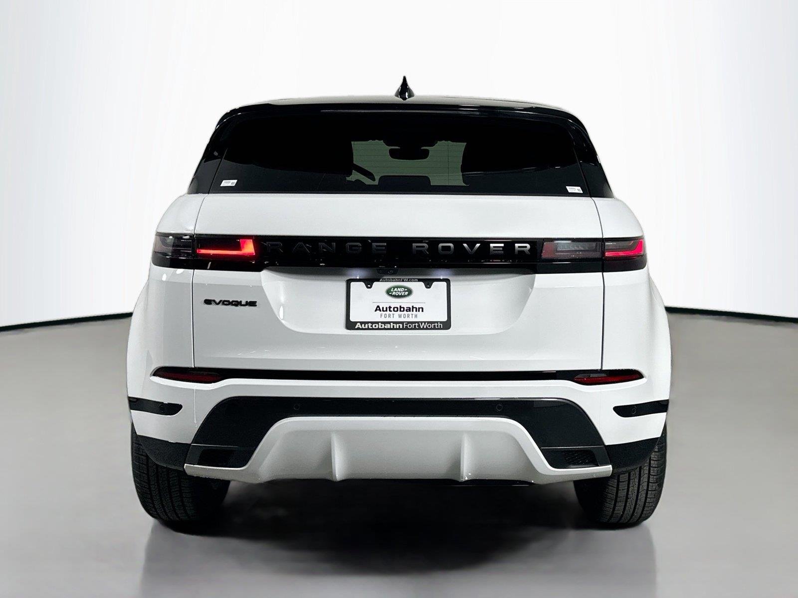 Certified Used 2026 Fuji White Land Rover Dynamic SE image 6