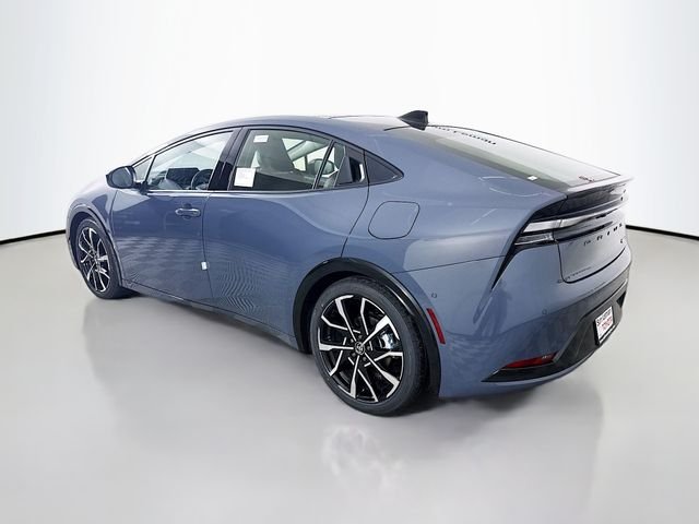 New 2026 Guardian Gray Toyota XSE Premium image 5