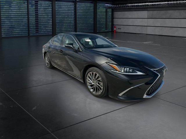 Certified Used 2025 Black Lexus 350 Luxury image 2