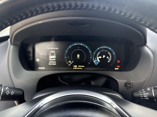 Used 2018 Black Jaguar 35t R-Sport image 30
