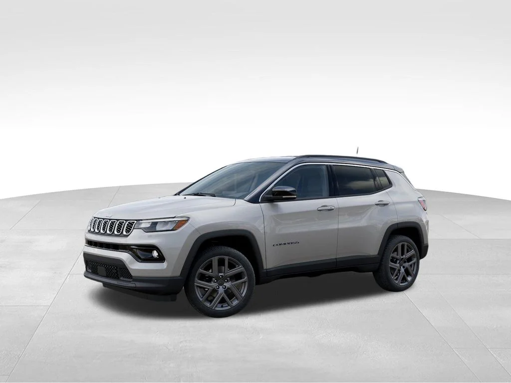 New 2026 Silver Zynith Metallic Clear-Coat Exterior Paint Jeep Limited image 2
