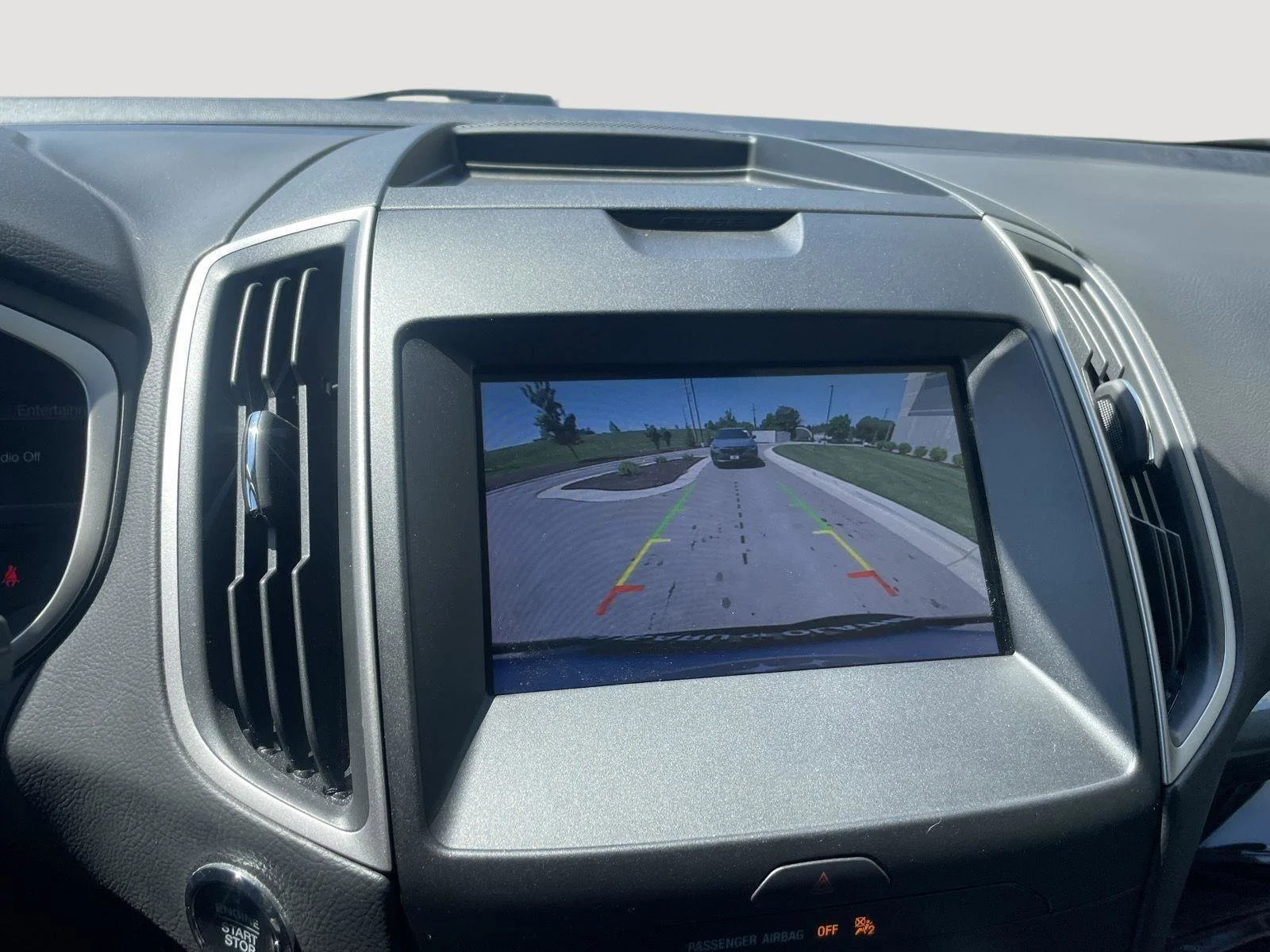 Used 2020 Magnetic Ford SEL image 29