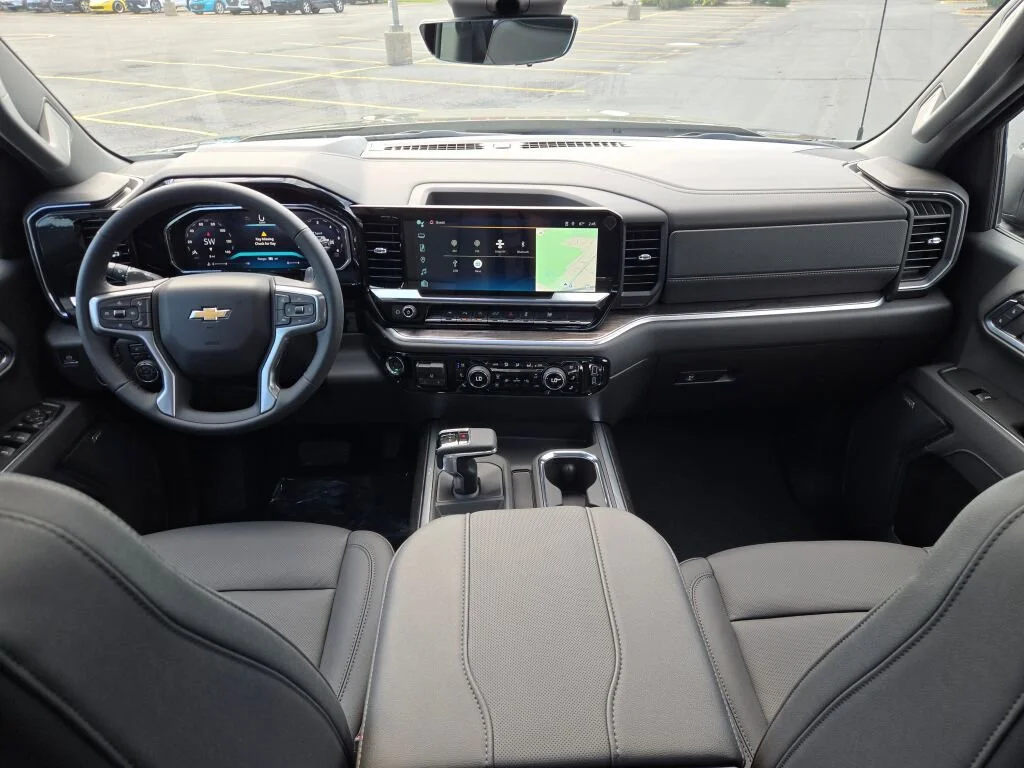 2026 Chevrolet Silverado 1500 LTZ - Photo 21