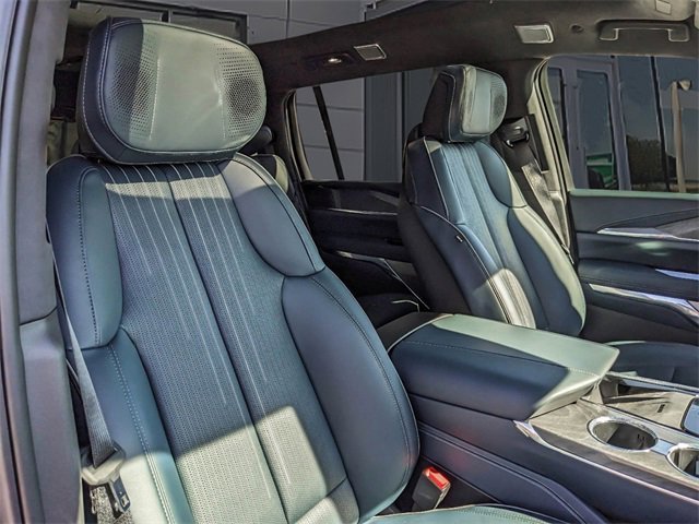 2025 Cadillac Escalade IQ Sport 2 - Photo 51