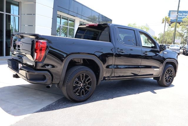 Used 2025 Onyx Black GMC Elevation image 9