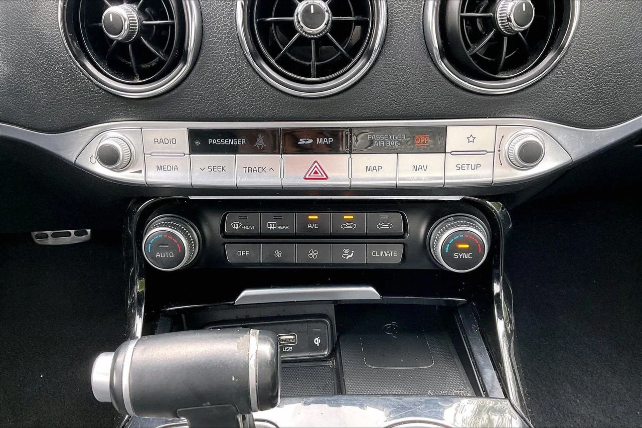 Used 2020  Kia GT-Line image 20