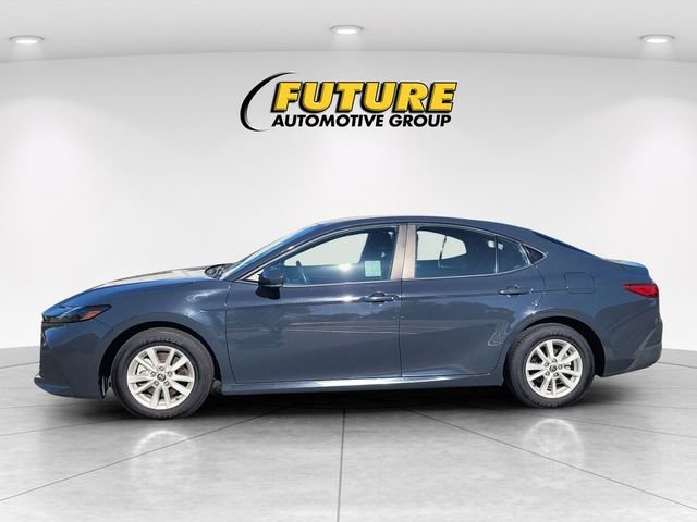 Used 2025  Toyota LE image 6