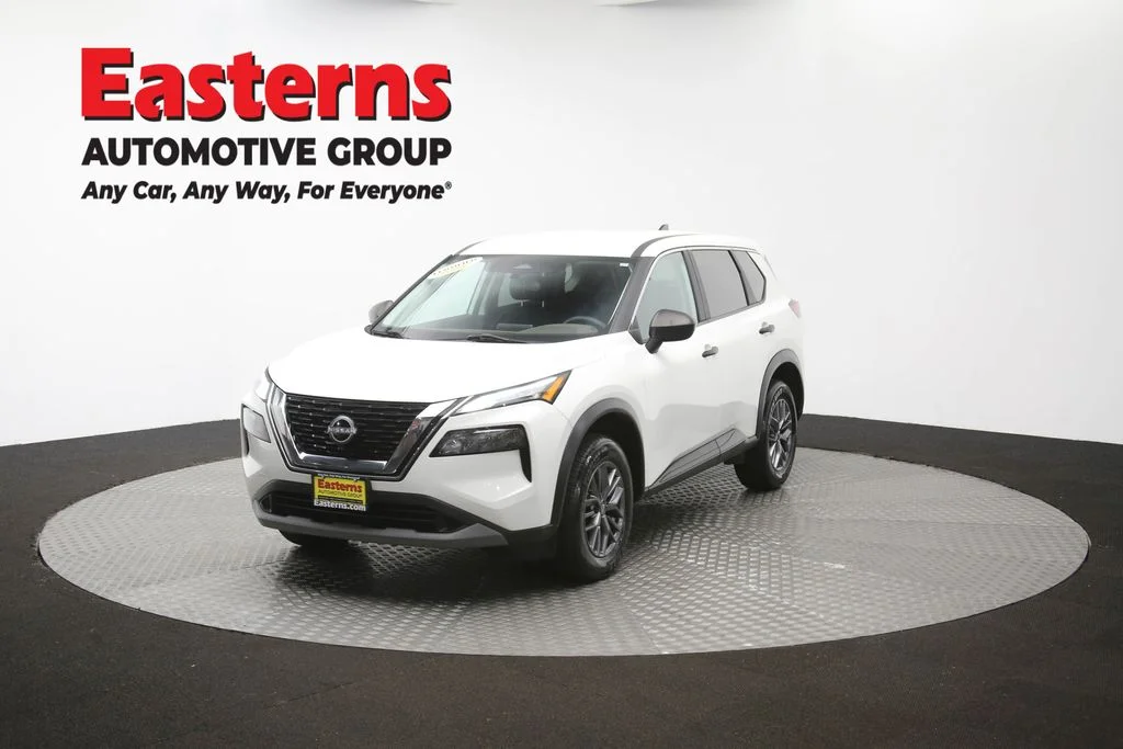 Used 2023 White Nissan S image 56
