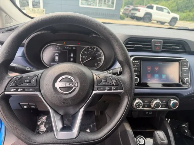 Used 2024 Blue Nissan 1.6 SV image 12