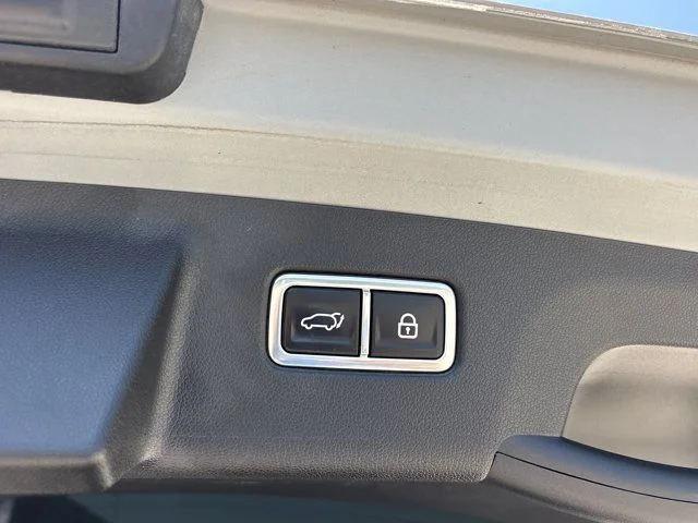 Used 2023 Gray Kia SX image 8