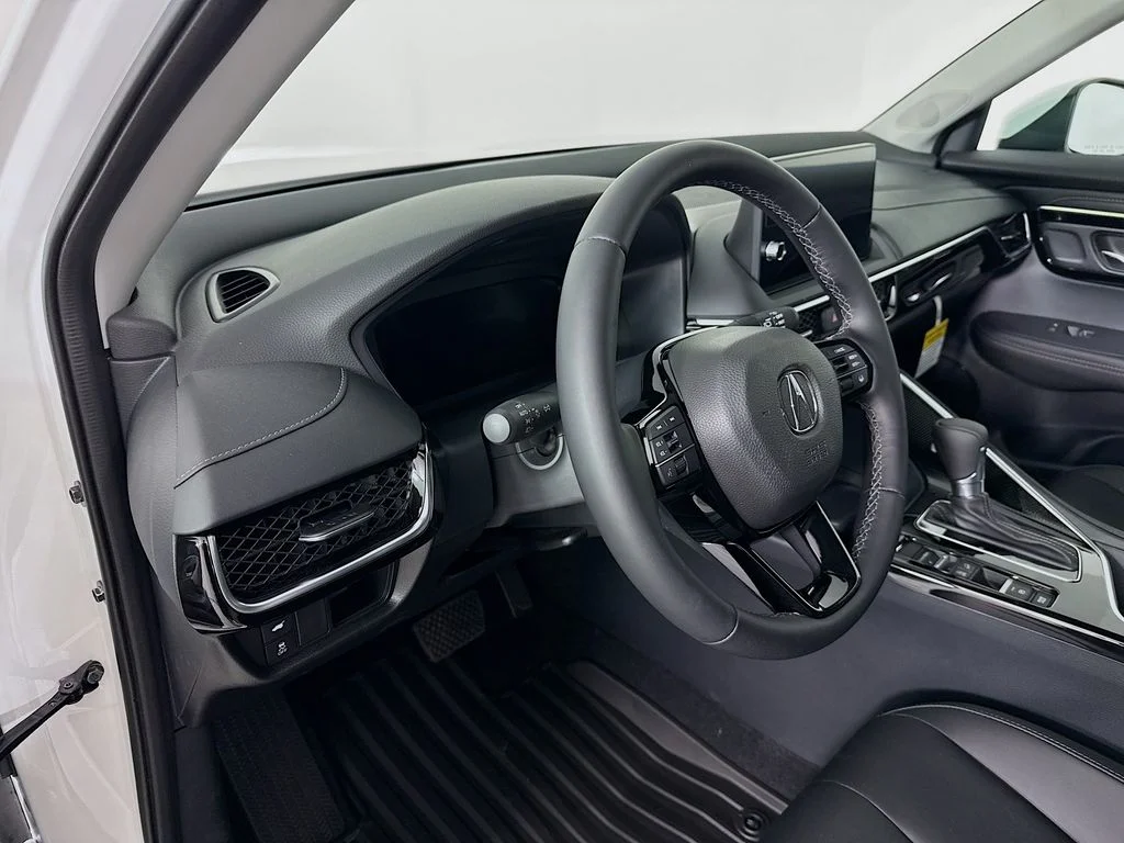 New 2026 Platinum White Pearl Acura  image 4