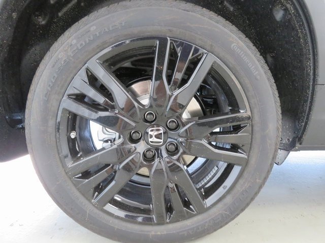 Used 2022  Honda Black Edition image 26
