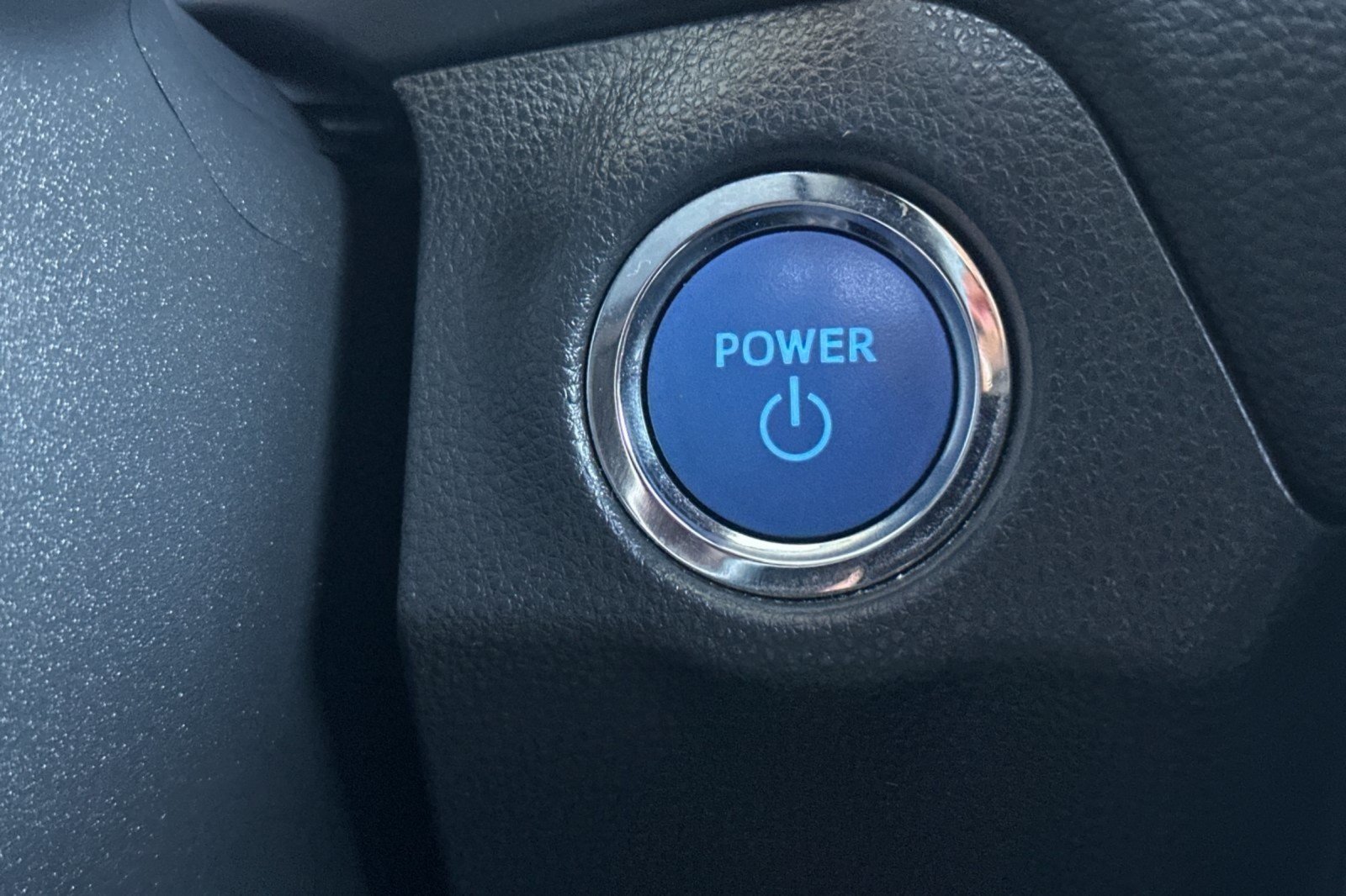 Certified Used 2022 MAGNETIC GRAY Toyota Hybrid XLE image 21