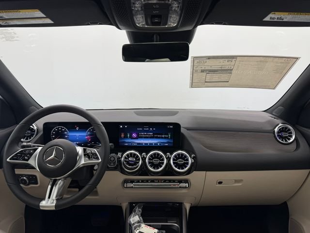 New 2026 Polar White Mercedes-Benz GLA 250 image 7