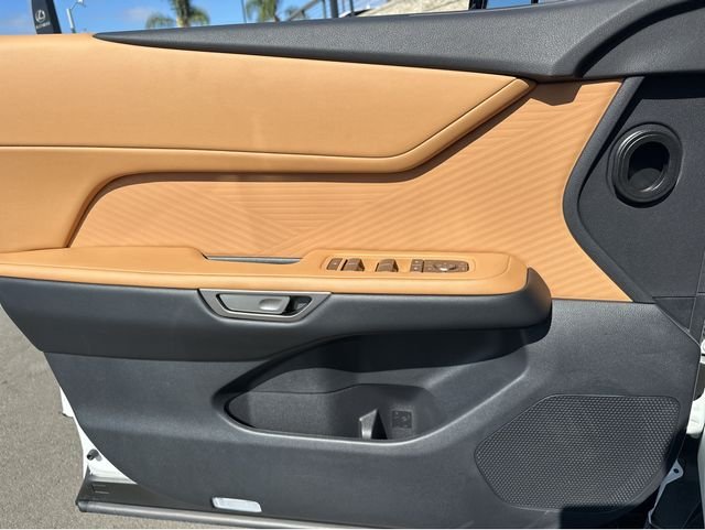 2026 Lexus ES BEV 350e Premium - Photo 38