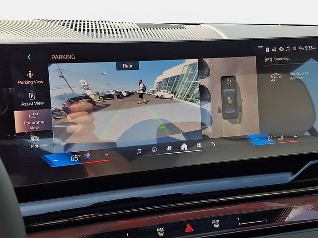 New 2027 Carbon Black Metallic BMW 530i xDrive image 16