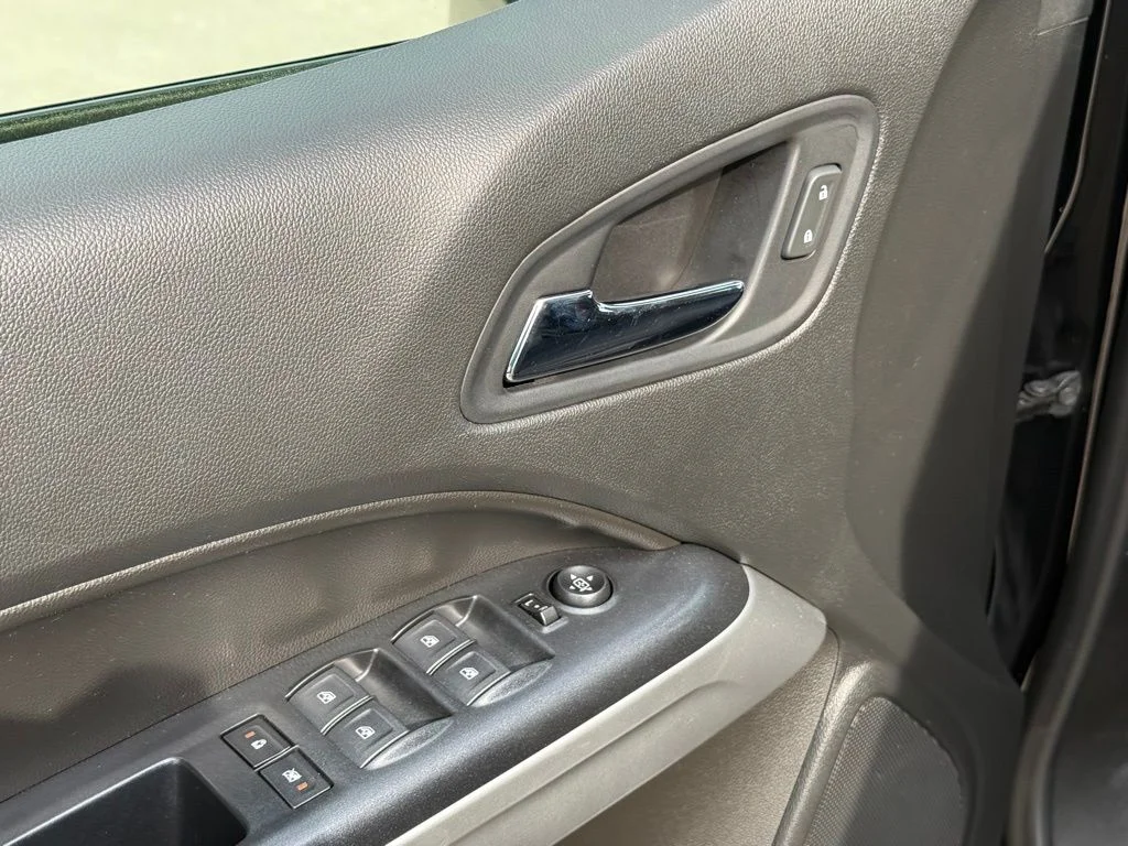 Used 2020 Black Chevrolet LT image 12