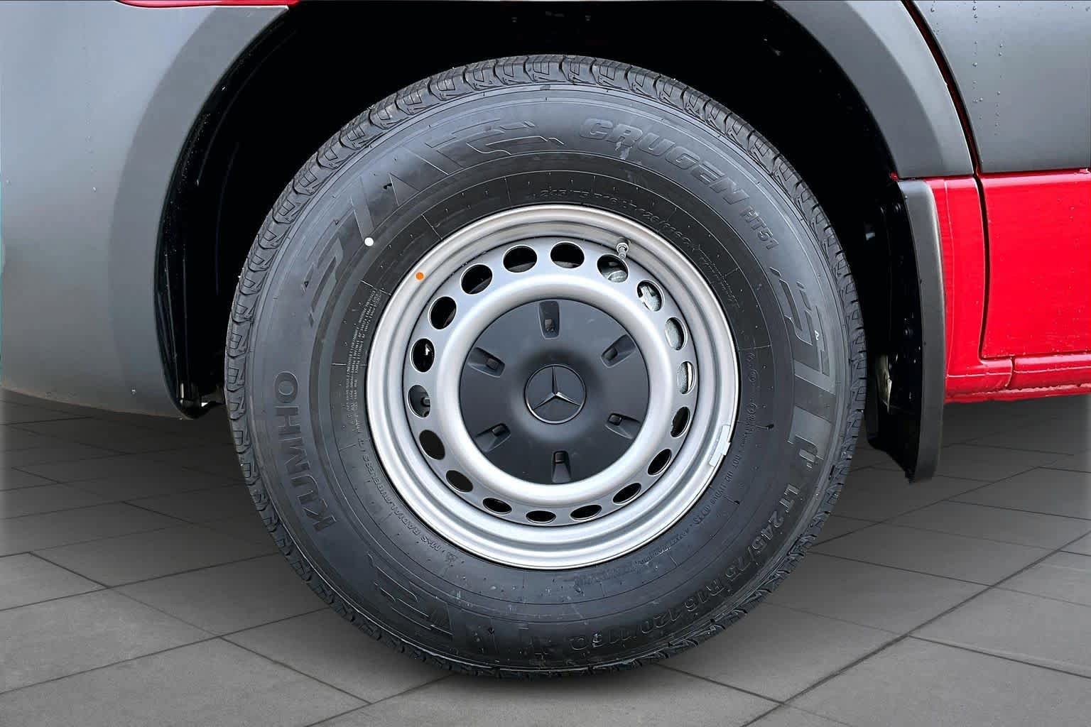 2026 Mercedes-Benz Sprinter Cargo Van Base - Photo 37