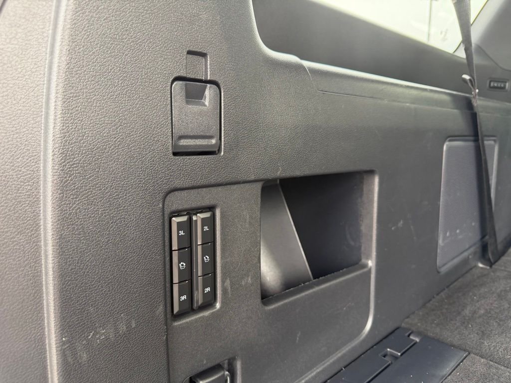 Used 2022 Black Ford Limited image 38
