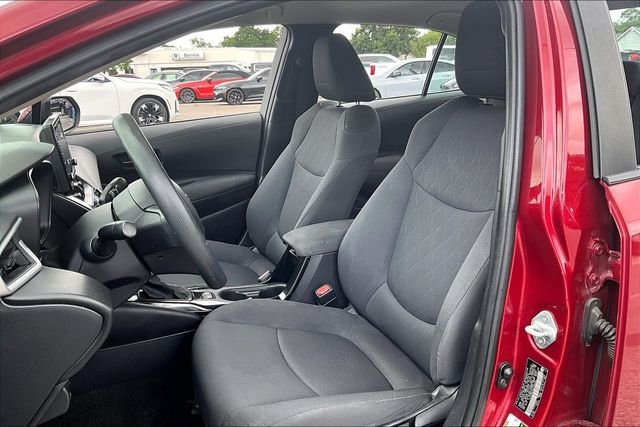 Used 2022 Red Toyota LE image 17