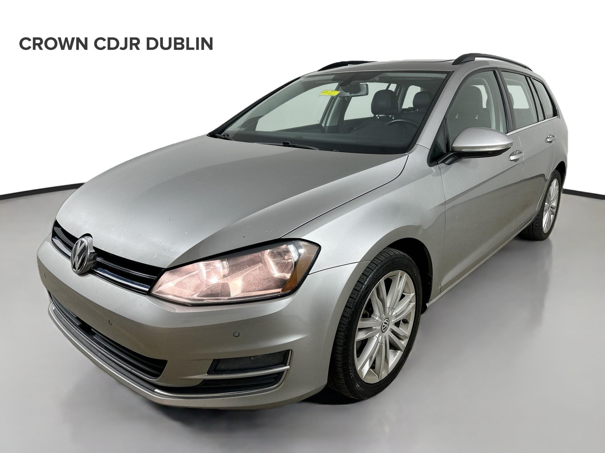2015 Volkswagen Golf SportWagen TDI SE