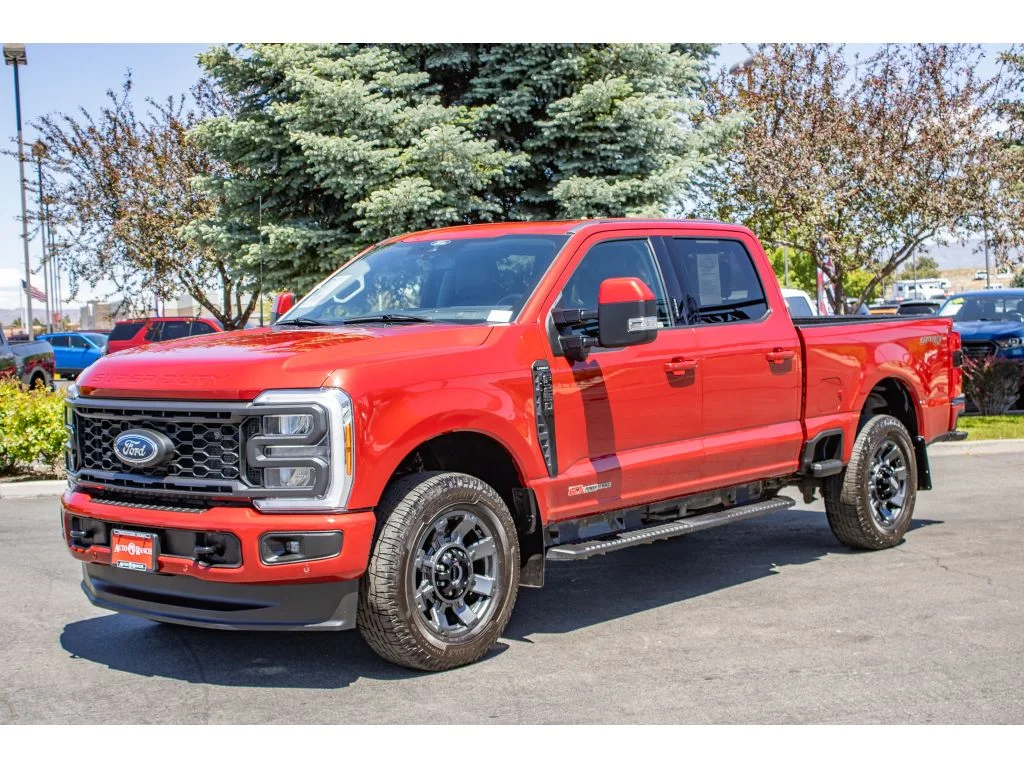 Used 2023 Rapid Red Metallic Tinted Clearcoat Ford LARIAT image 4