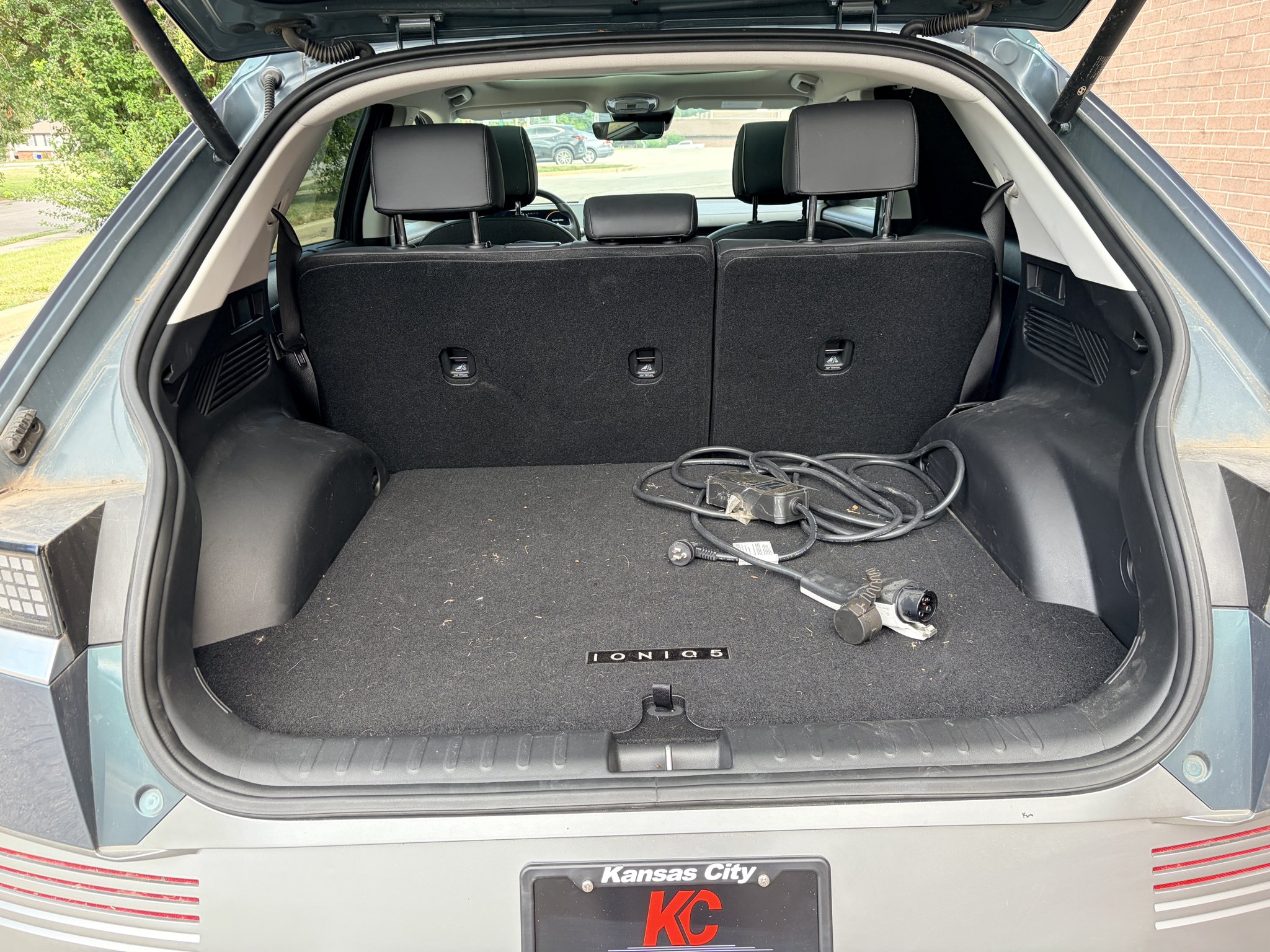Used 2023 Digital Teal Hyundai Limited image 20