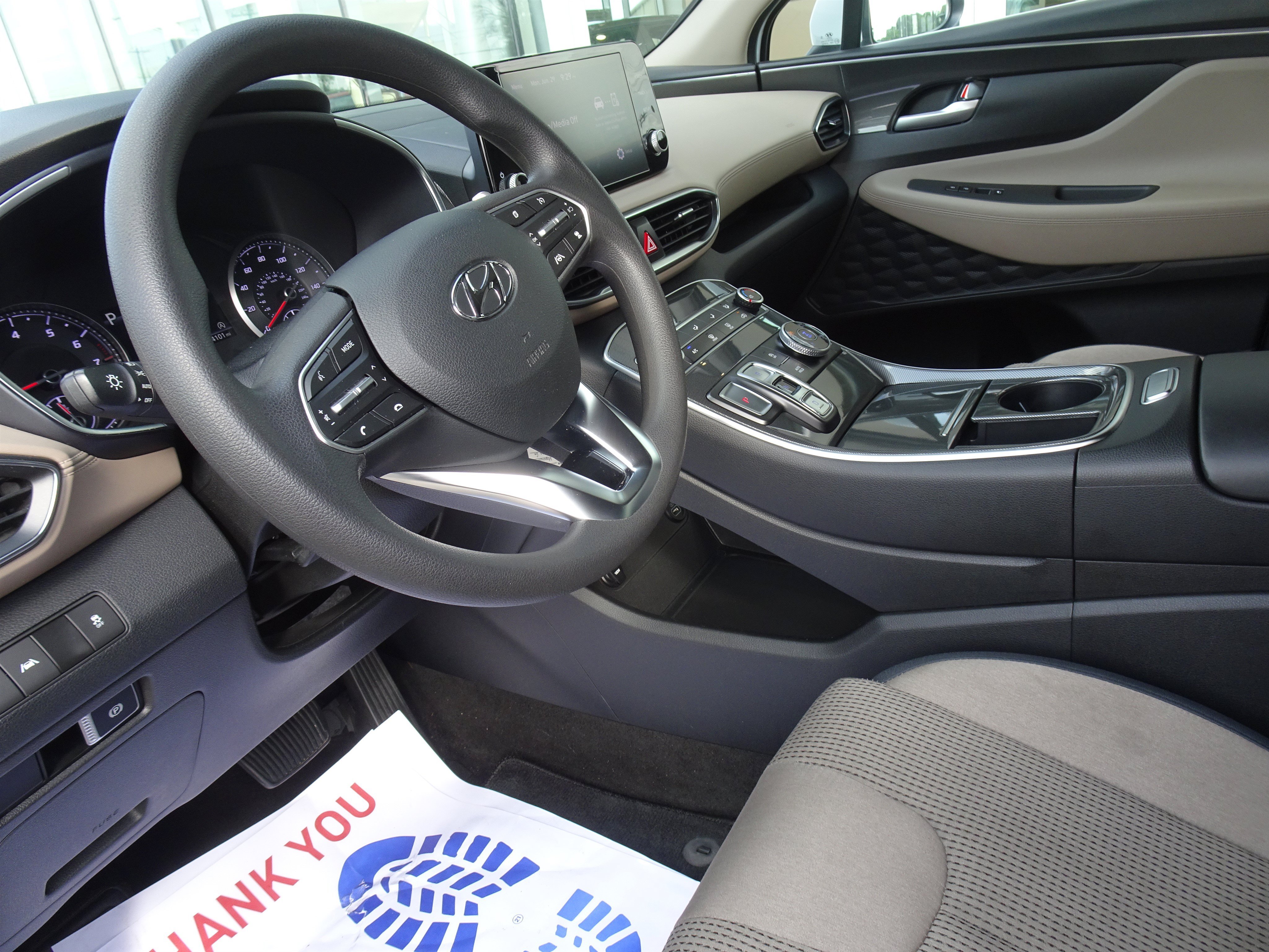 Used 2023 Serenity White Pearl Hyundai SE image 11